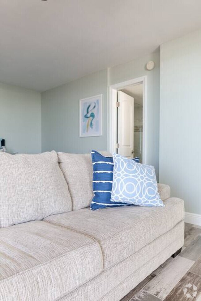 Building Photo - 5500 Bonita Beach Rd SW Unit FL7-ID1226351P Rental