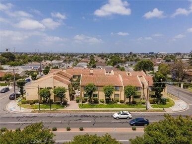 Building Photo - 7531 Knott Ave