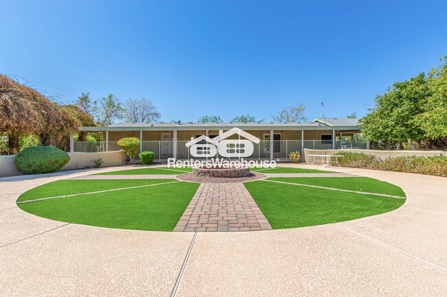 Building Photo - 29319 N 203rd Ave