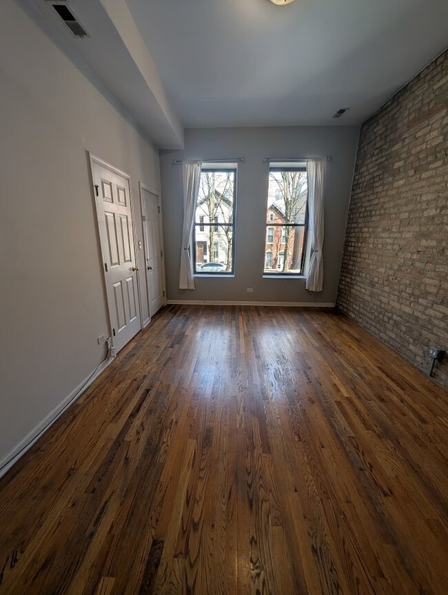 Photo - 1531 W Thomas St Unit 2F