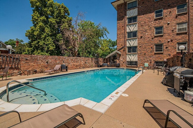 Photo - 1366 Garfield St Unidad 505