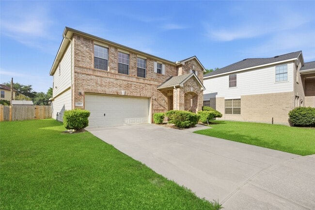 Photo - 526 Remington Lodge Ct
