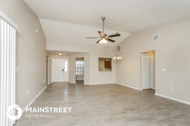 Photo - 865 Pine Wood Ave