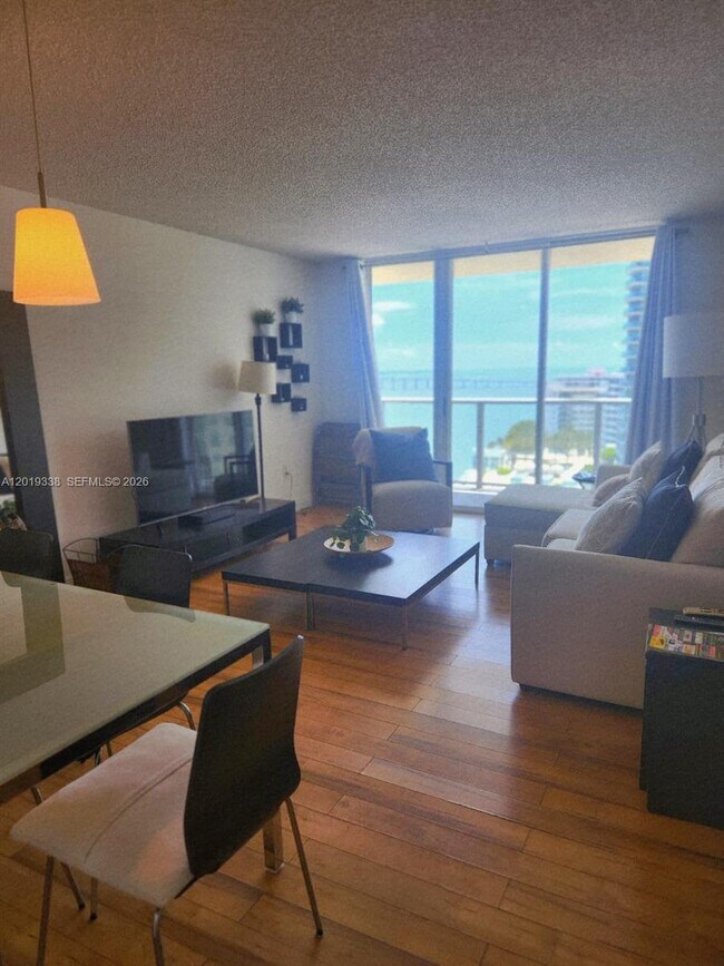 Photo - 1155 Brickell Bay Dr Unit 1807