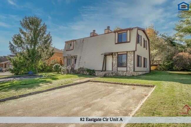 Photo - 82 Eastgate Cir