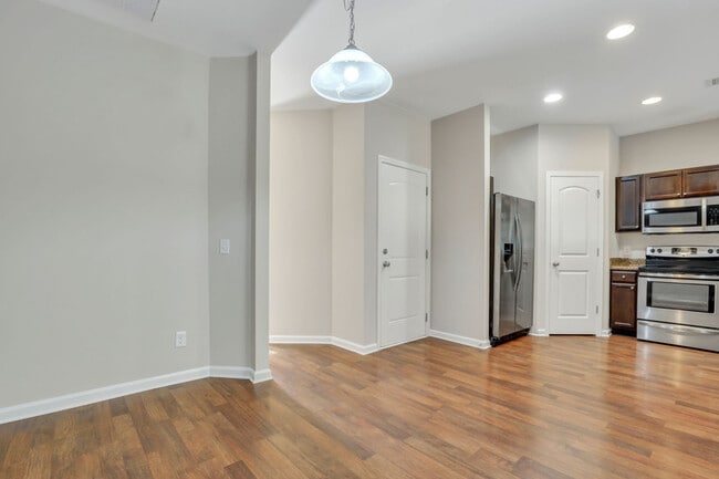 100 Cantle Dr