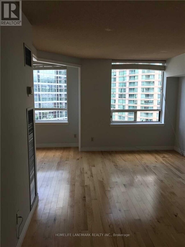 Photo - 633 Bay St. Unit 1122