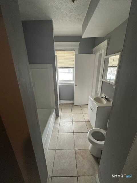 Photo - 414 Dixwell Ave Unidad 2