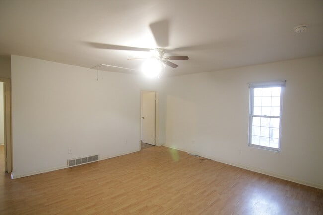 Photo - 412 Union St Unidad 2