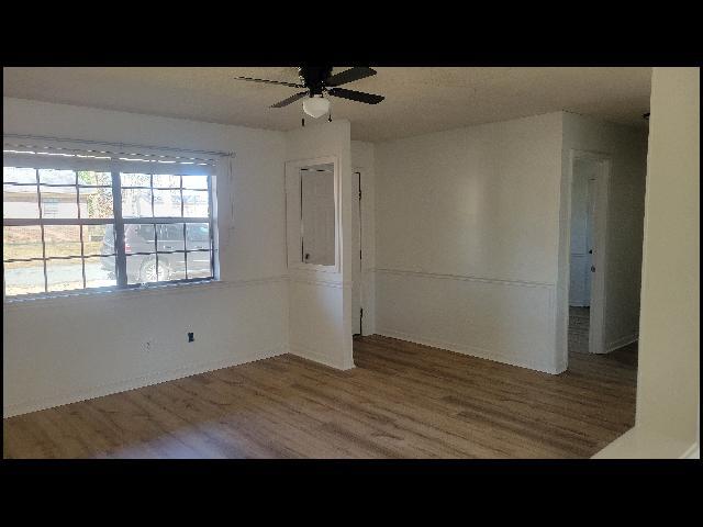 Photo - 400 Maxine Ave