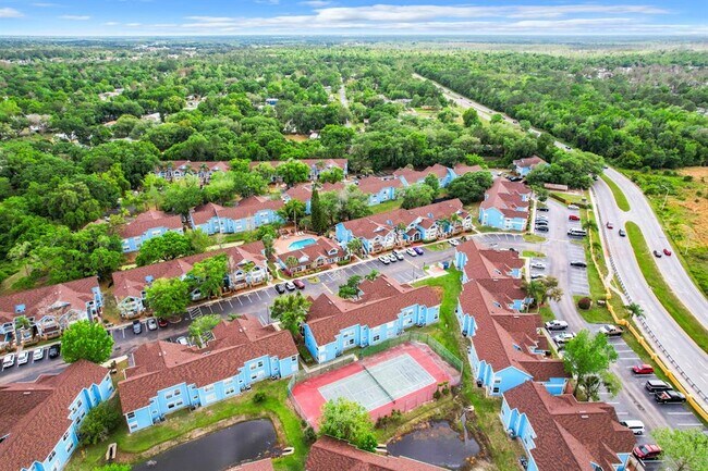 Photo - 2731 N Poinciana Blvd Unidad 114