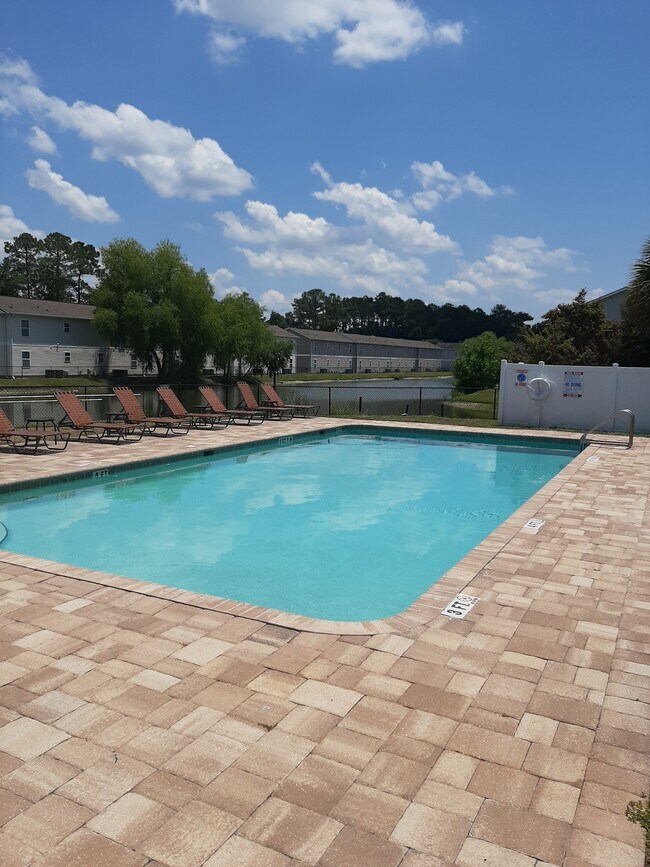 The Grove Apartments For Rent in Lake City, FL