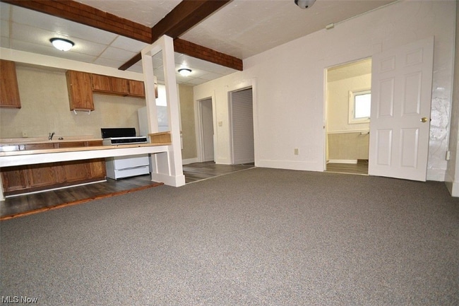 Photo - 450 Allyn St Unit One