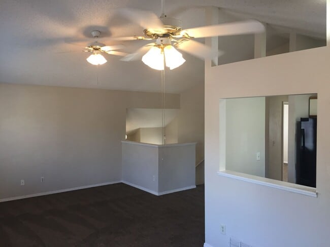 Photo - Cozy 4 Bedroom Bi-level in Security/Widefield