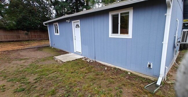 Building Photo - 15010 26th Ave NE Unit MIL