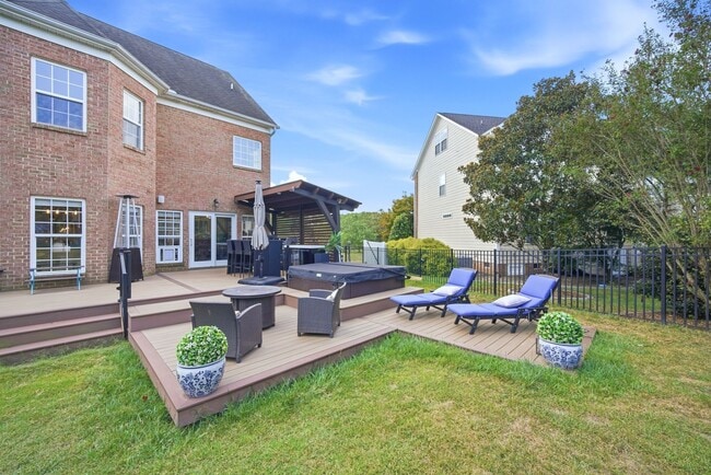 6011 Latta Springs Cir