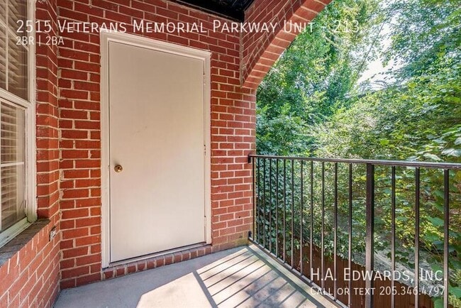 Photo - 2515 Veterans Memorial Pkwy