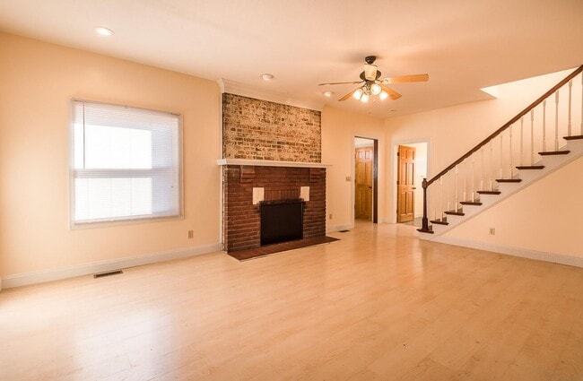 Photo - 531 N Prow Ave