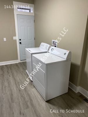 Photo - 2114 Hollins St