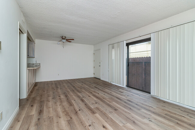 Photo - 7721 St Bernard St Townhome