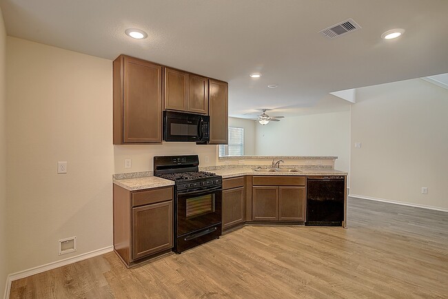 Photo - 14417 Conifer Dr