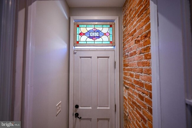 Photo - 3013 Elliott St