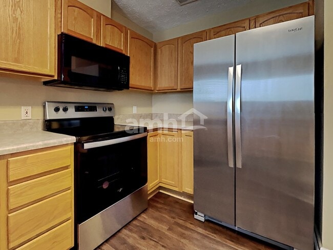 Photo - 6100 Glenmay Dr