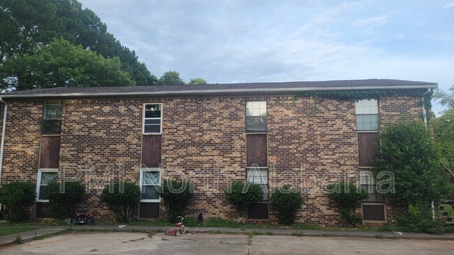 Building Photo - 4916 Cotton Row NW Unit C