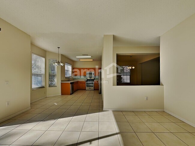 Photo - 607 Grand Canyon Dr