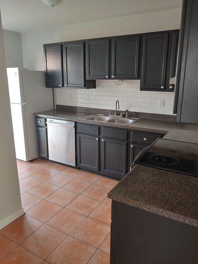 Photo - 3208 Hereford Ln Townhome