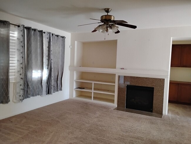 Photo - Spacious 6 Bedroom Home in North Merced - Solar Included!