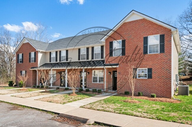 Two Bedroom, Two Story Townhouse located i... - Two Bedroom, Two Story Townhouse located i...