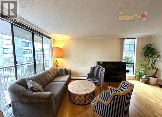 Photo - 2150 Bellevue Ave Unité 201