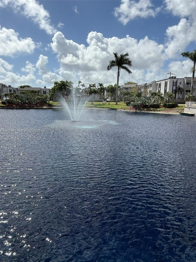 Photo - 5122 NW 79th Ave Unit 304