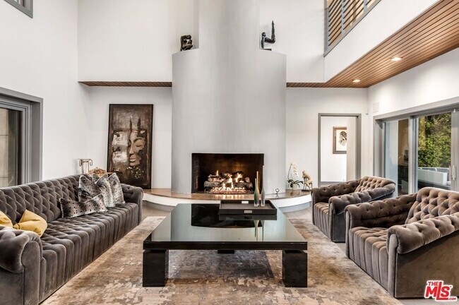 Photo - 11955 Pinnacle Pl