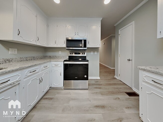 Photo - 20104 Balsam Ct