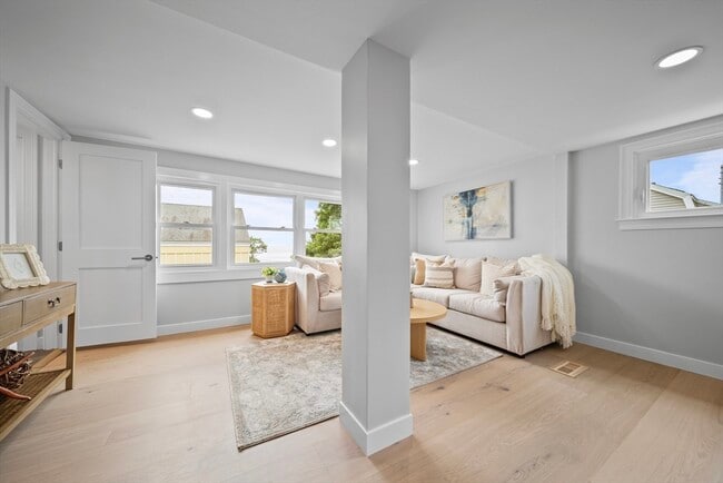 Photo - 58 Breezy Hill Terrace