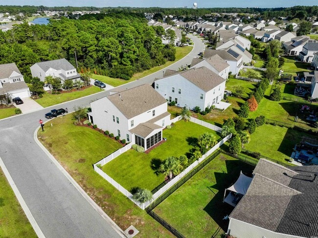 Photo - 2713 Scarecrow Way