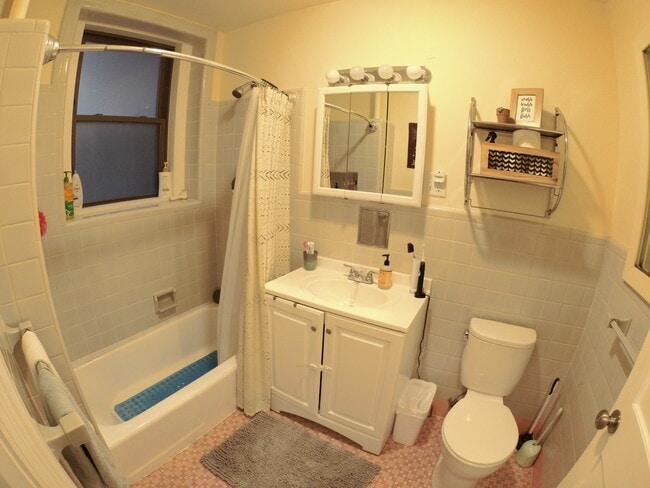 1489 Beacon St Unit 14