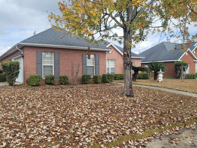 Photo - 101 Pamlico Ct