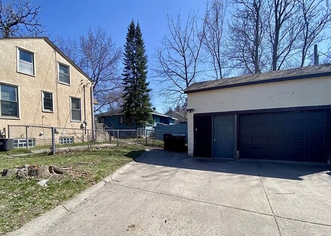 Photo - Charming 2BR/2.5 BA Anoka Home Available 8/1! Walk to Downtown