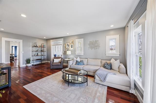 Photo - 704 Williams St