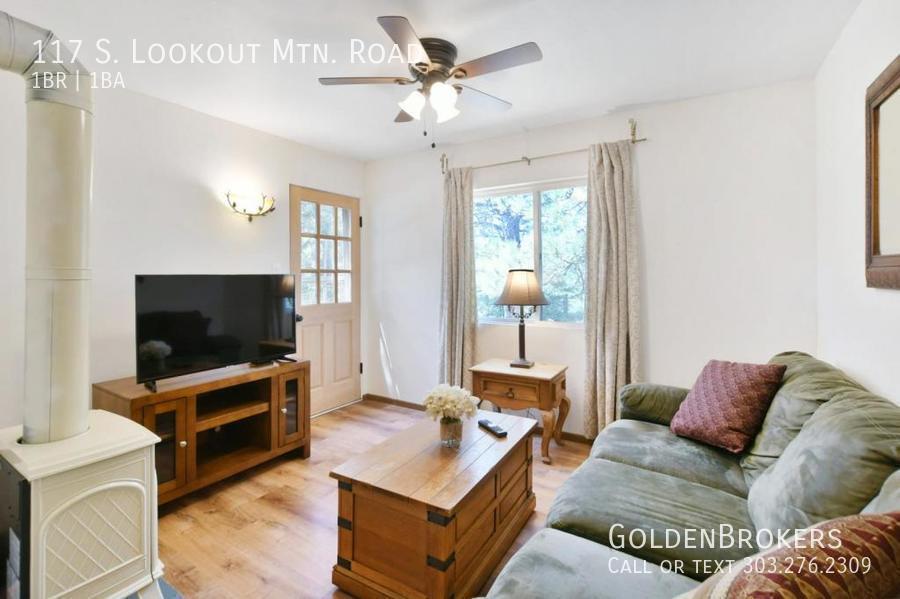 Photo - 117 S. Lookout Mtn. Road-