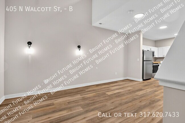 405 N Walcott St