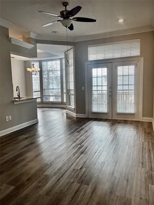 Photo - 5353 Memorial Dr Unit 1044