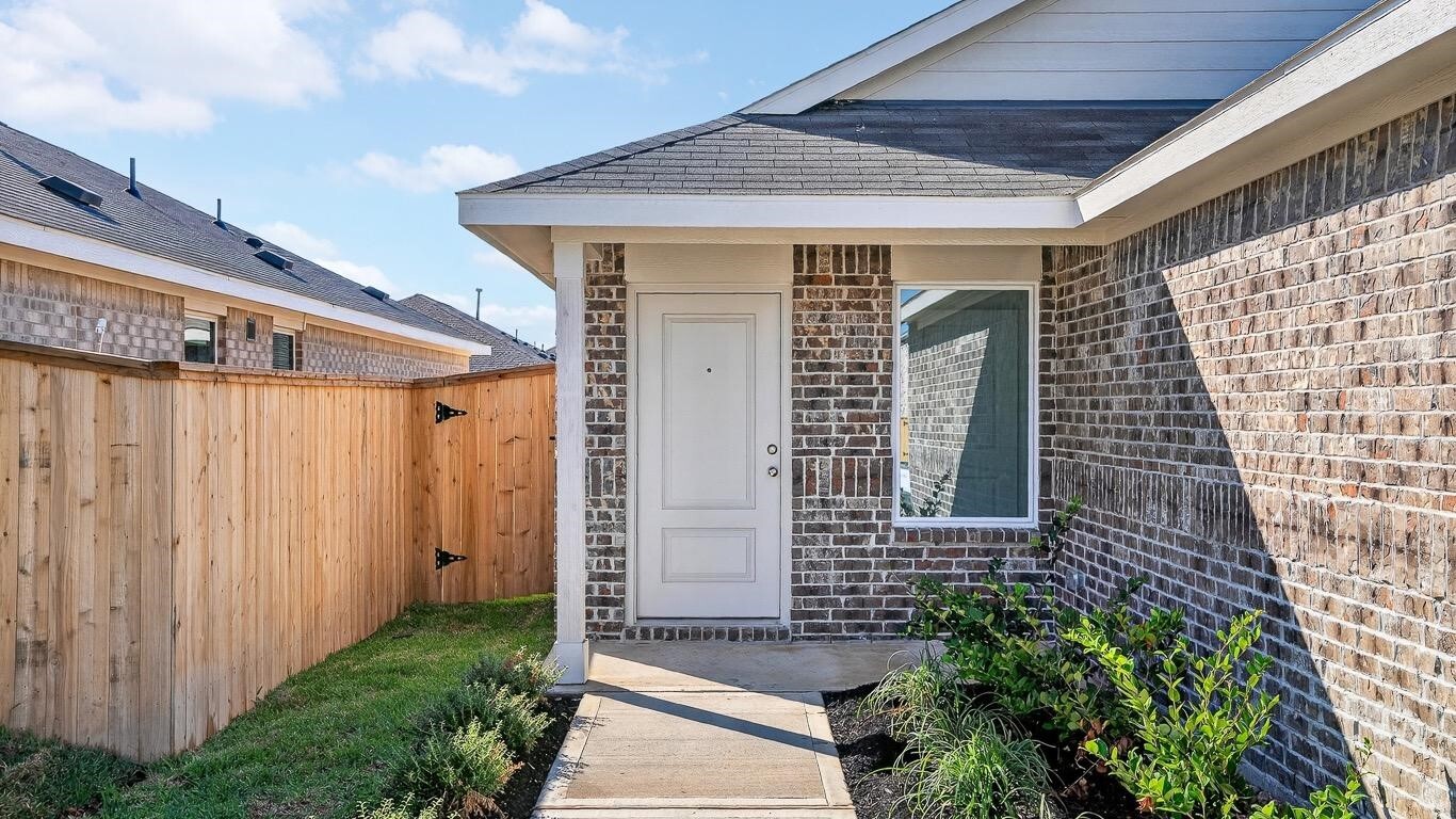 Photo - 26911 Dalmatian Bellflower Dr