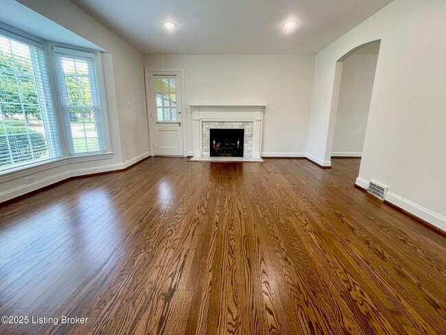 Photo - 129 Heady Ave