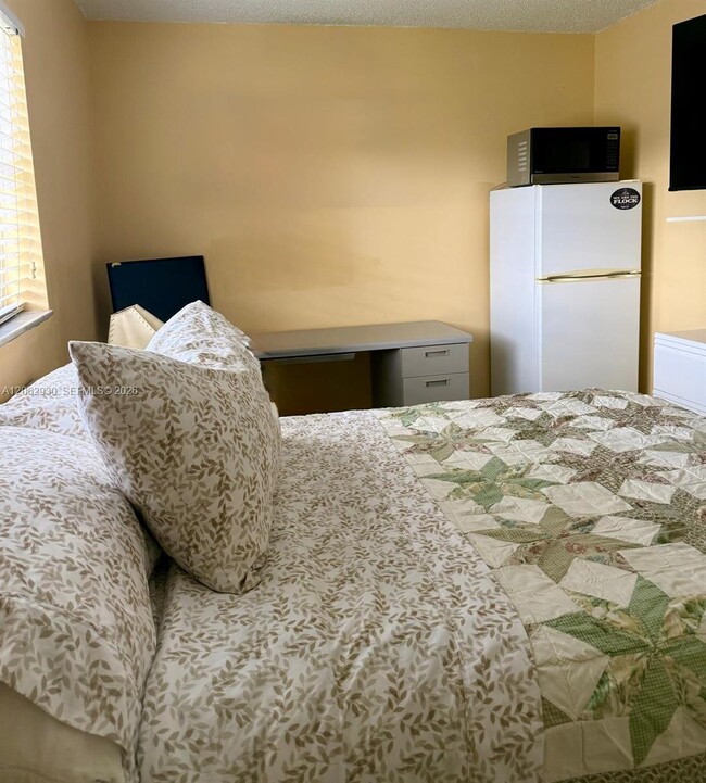 Photo - 8409 NW 59th Pl Unit 2
