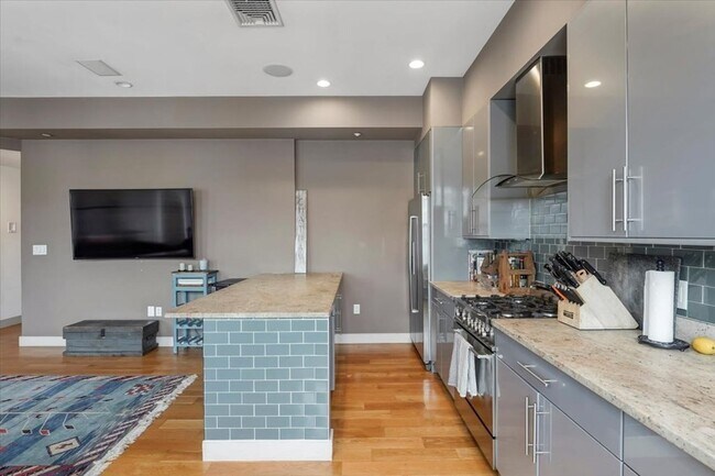 Photo - 45 Vinton St Unit 4