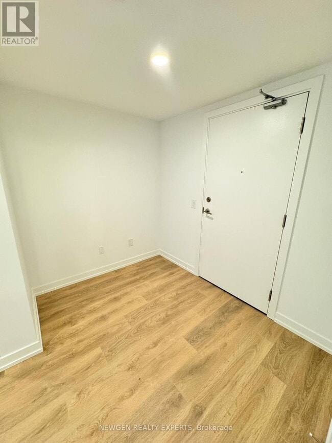 Photo - 1100 Sheppard Ave W Unit 833